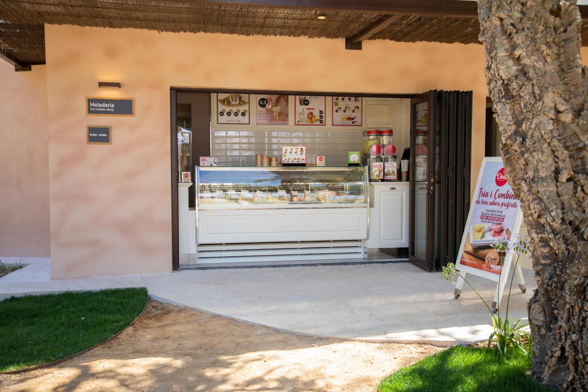 Camping Cala Pola Tossa de Mar Exterior photo